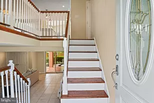 12840 Point Pleasant Dr, Fairfax, VA 22033 - Photo 6