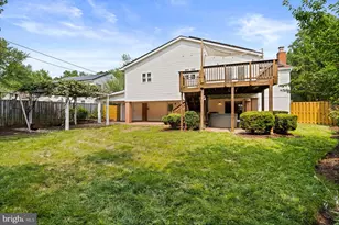 12840 Point Pleasant Dr, Fairfax, VA 22033 - Photo 56