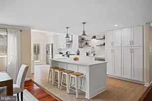 12840 Point Pleasant Dr, Fairfax, VA 22033 - Photo 14