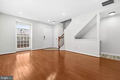 6109 Beddingfield Court, Centreville, VA 20121 - Photo 6
