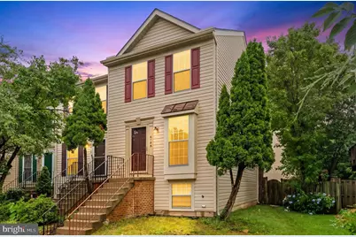6109 Beddingfield Court, Centreville, VA 20121 - Photo 2