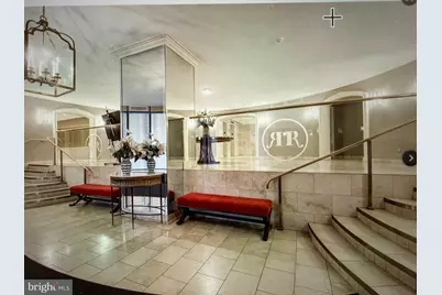 8360 Greensboro Drive #926, McLean, VA 22102 - Photo 6