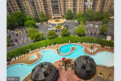 8360 Greensboro Drive #926, McLean, VA 22102 - Photo 2