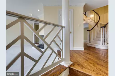 8104 Madrillon Court, Vienna, VA 22182 - Photo 4