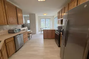 2901 Jessica Ct, Vienna, VA 22181 - Photo 4