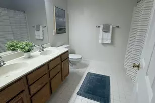 2901 Jessica Ct, Vienna, VA 22181 - Photo 6