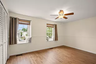 14562 Truro Parish Ct, Centreville, VA 20120 - Photo 20