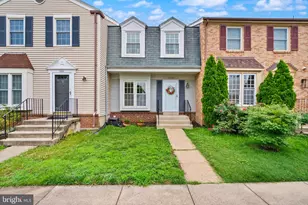 14562 Truro Parish Ct, Centreville, VA 20120 - Photo 2