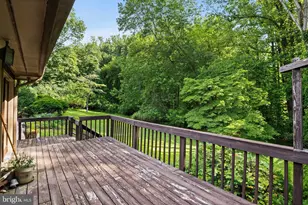 12104 Vale Rd, Oakton, VA 22124 - Photo 8
