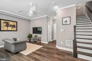 110 Market Square NW, Vienna, VA 22180 - Photo 4