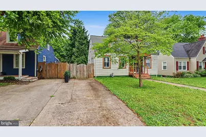 2803 Greenway Blvd, Falls Church, VA 22042 - Photo 2