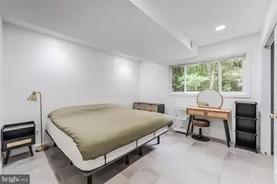 11621 Sourwood Lane, Reston, VA 20191 - Photo 24