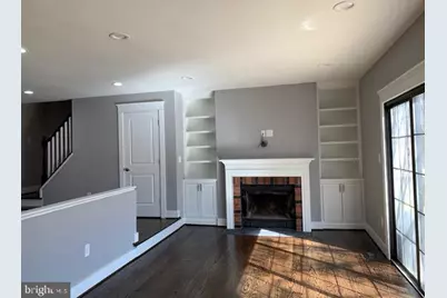 10203 Scarborough Commons Court, Burke, VA 22015 - Photo 10