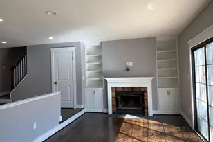 10203 Scarborough Commons Ct, Burke, VA 22015 - Photo 10