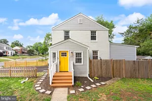 5940 Edgehill Dr, Alexandria, VA 22303 - Photo 2