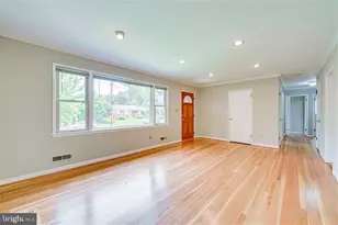 1934 Mcfall St, McLean, VA 22101 - Photo 6