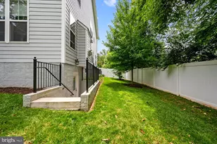 9932 Clearfield Ave, Vienna, VA 22181 - Photo 104