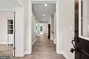 9932 Clearfield Ave, Vienna, VA 22181 - Photo 6