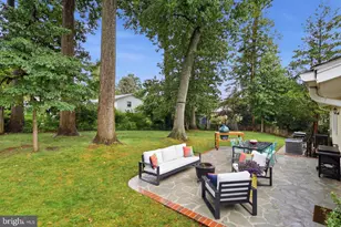 8137 Marcy Ave, Springfield, VA 22152 - Photo 2