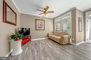 12753 Heron Ridge Dr, Fairfax, VA 22030 - Photo 16