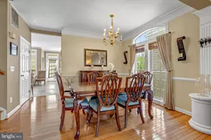 12753 Heron Ridge Dr, Fairfax, VA 22030 - Photo 14