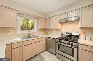 6552 Raftelis Rd, Burke, VA 22015 - Photo 6