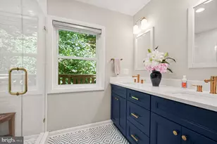 6417 Berkshire Dr, Alexandria, VA 22310 - Photo 12