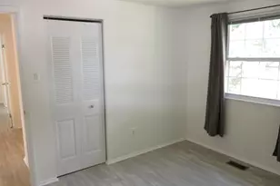 8406 Woodford Ct, Vienna, VA 22182 - Photo 36