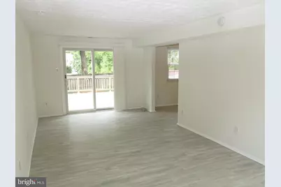 8406 Woodford Court, Vienna, VA 22182 - Photo 16