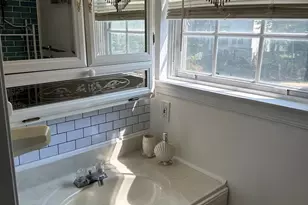4002 Summer Hollow Ct, Chantilly, VA 20151 - Photo 6
