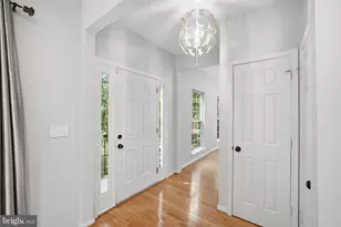 4601 Buckhorn Ridge, Fairfax, VA 22030 - Photo 6