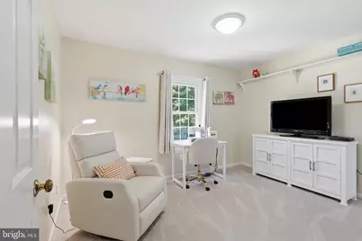 13607 White Barn Lane, Herndon, VA 20171 - Photo 34