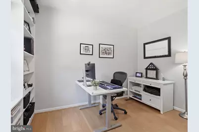 13607 White Barn Lane, Herndon, VA 20171 - Photo 16