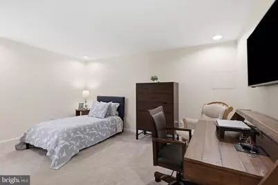 13607 White Barn Lane, Herndon, VA 20171 - Photo 40
