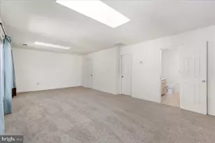 2536 Logan Wood Dr, Herndon, VA 20171 - Photo 10