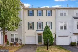 2536 Logan Wood Dr, Herndon, VA 20171 - Photo 16