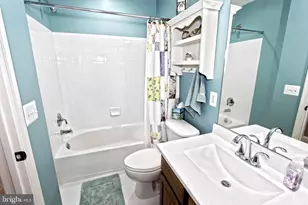 4083 Walnut Cove Cir, Fairfax, VA 22033 - Photo 24