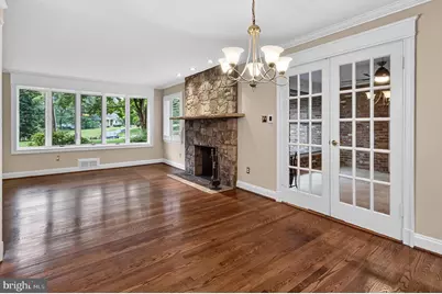 7614 Woodridge Circle, Alexandria, VA 22308 - Photo 10