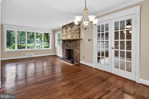 7614 Woodridge Cir, Alexandria, VA 22308 - Photo 10