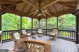7614 Woodridge Cir, Alexandria, VA 22308 - Photo 48