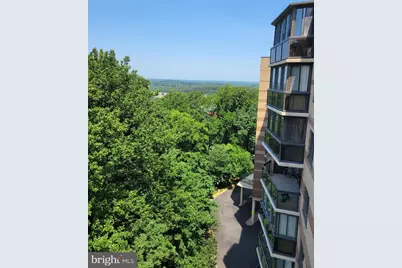8370 Greensboro Drive #908, McLean, VA 22102 - Photo 14