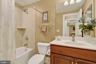 8421 Falcone Pointe Way, Vienna, VA 22182 - Photo 66