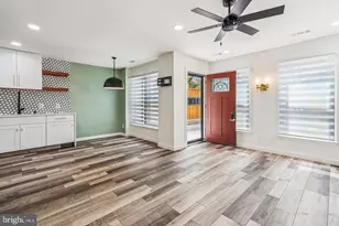 6010 Sunset Ridge Ct, Centreville, VA 20121 - Photo 6