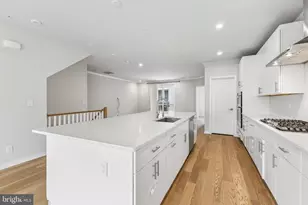 4762 Tatum Ml Wy, Chantilly, VA 20151 - Photo 6