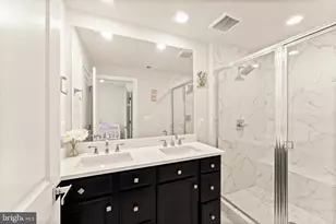 12973 Hattontown Square, Herndon, VA 20171 - Photo 10