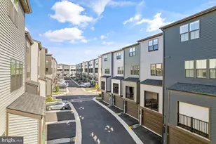 12973 Hattontown Square, Herndon, VA 20171 - Photo 22