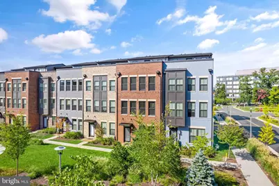 12973 Hattontown Square, Herndon, VA 20171 - Photo 2