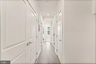12973 Hattontown Square, Herndon, VA 20171 - Photo 16