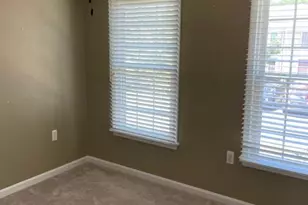 5453 New London Park Dr, Fairfax, VA 22032 - Photo 22