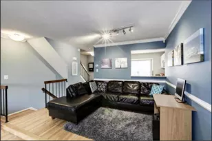 13915 Gunners Pl, Centreville, VA 20121 - Photo 14